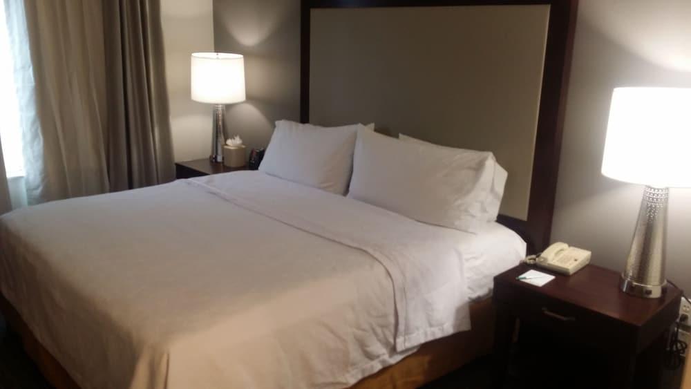 Homewood Suites By Hilton Маува Экстерьер фото
