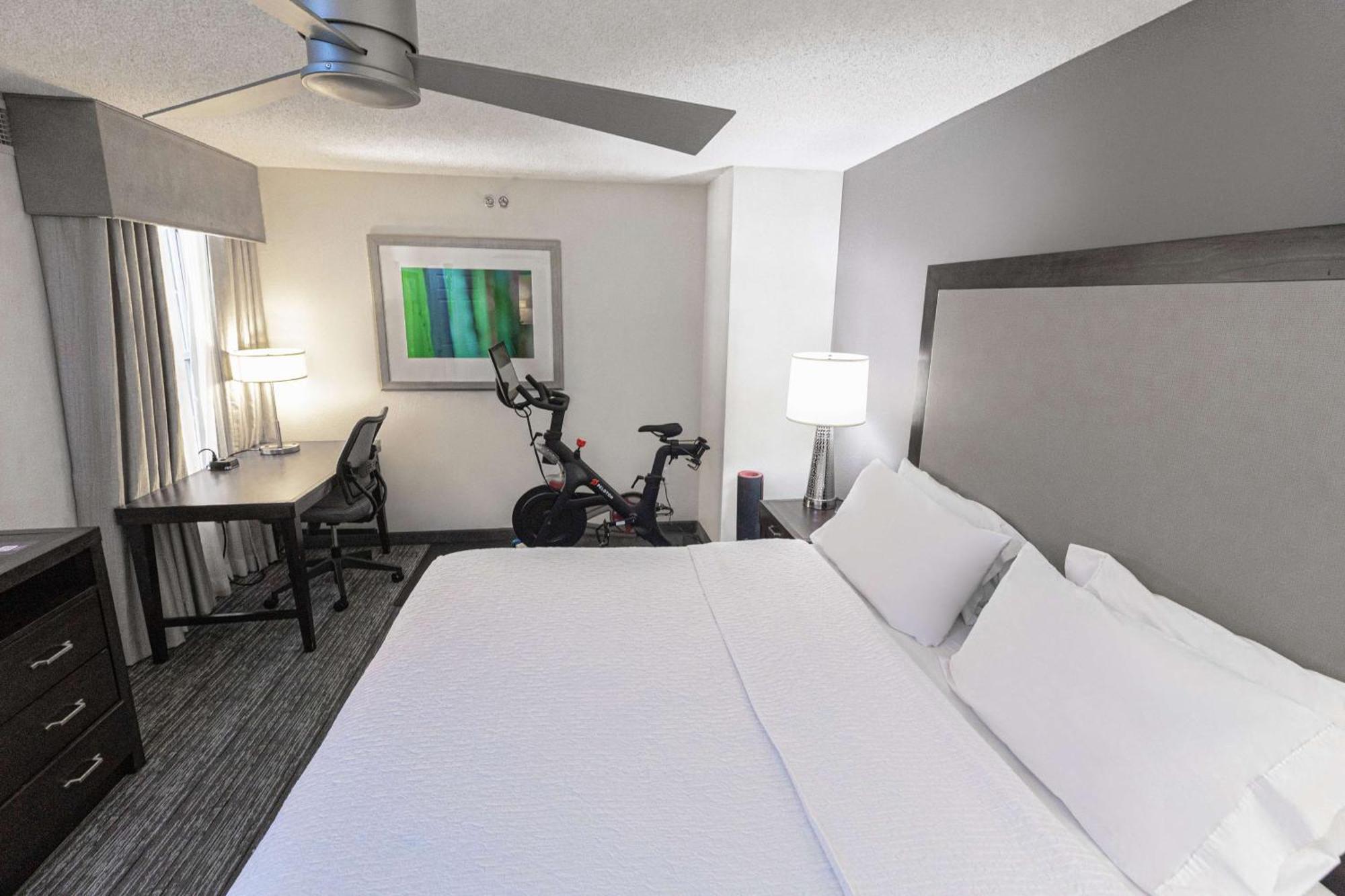 Homewood Suites By Hilton Маува Экстерьер фото