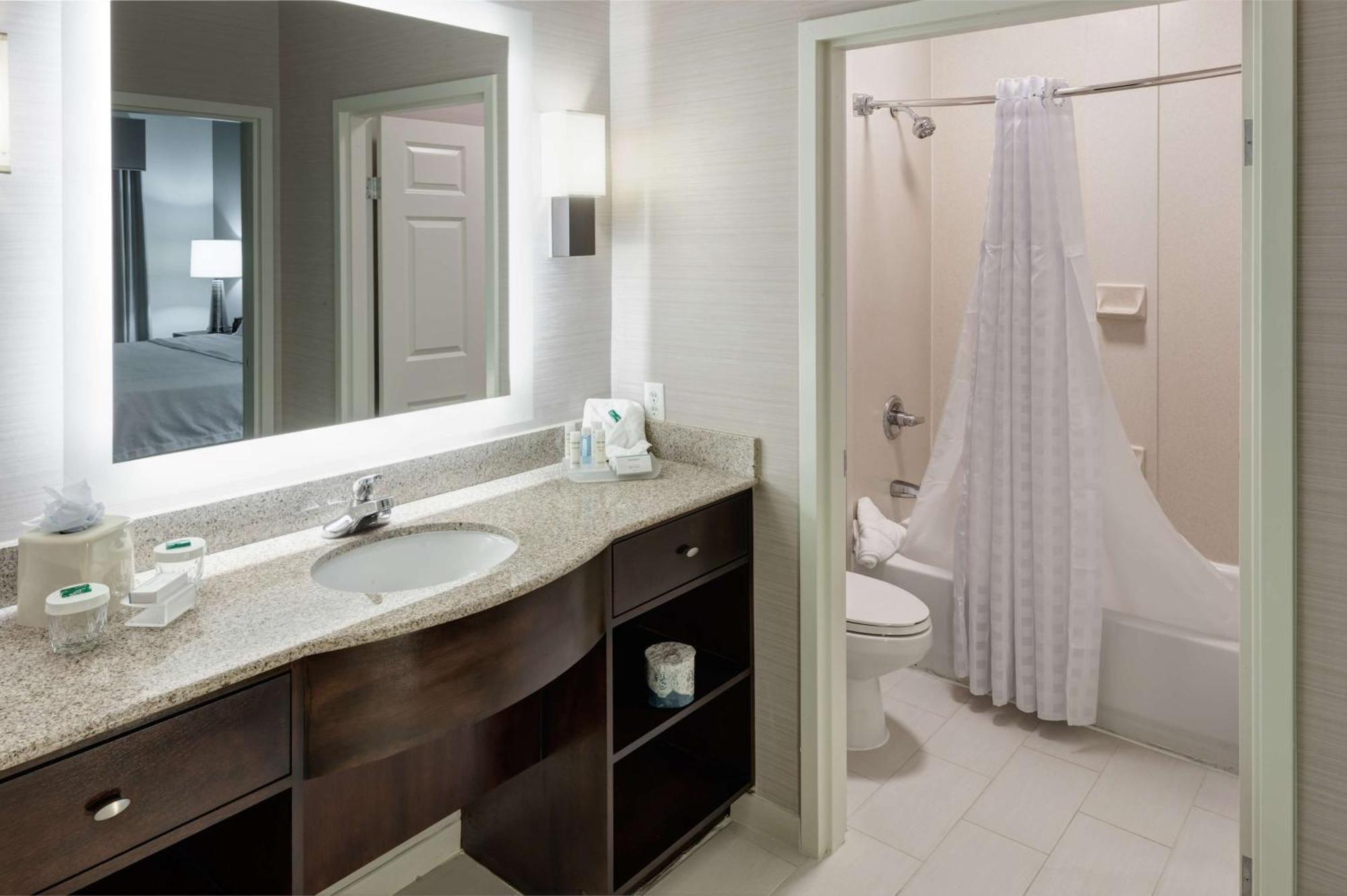 Homewood Suites By Hilton Маува Экстерьер фото