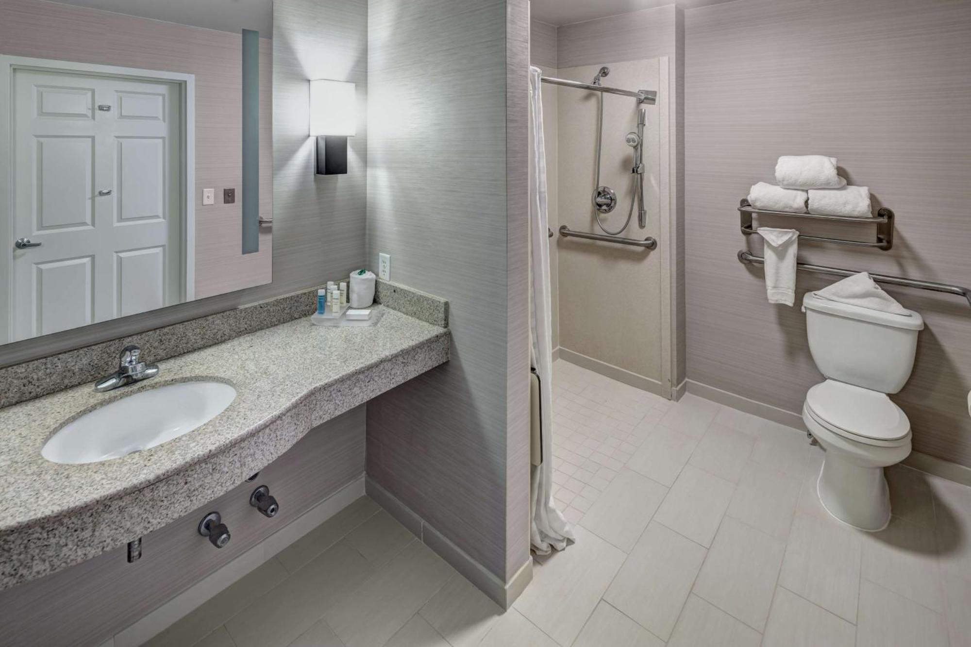 Homewood Suites By Hilton Маува Экстерьер фото